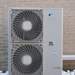 Daikin Altherma ERLQ CV3 1 1